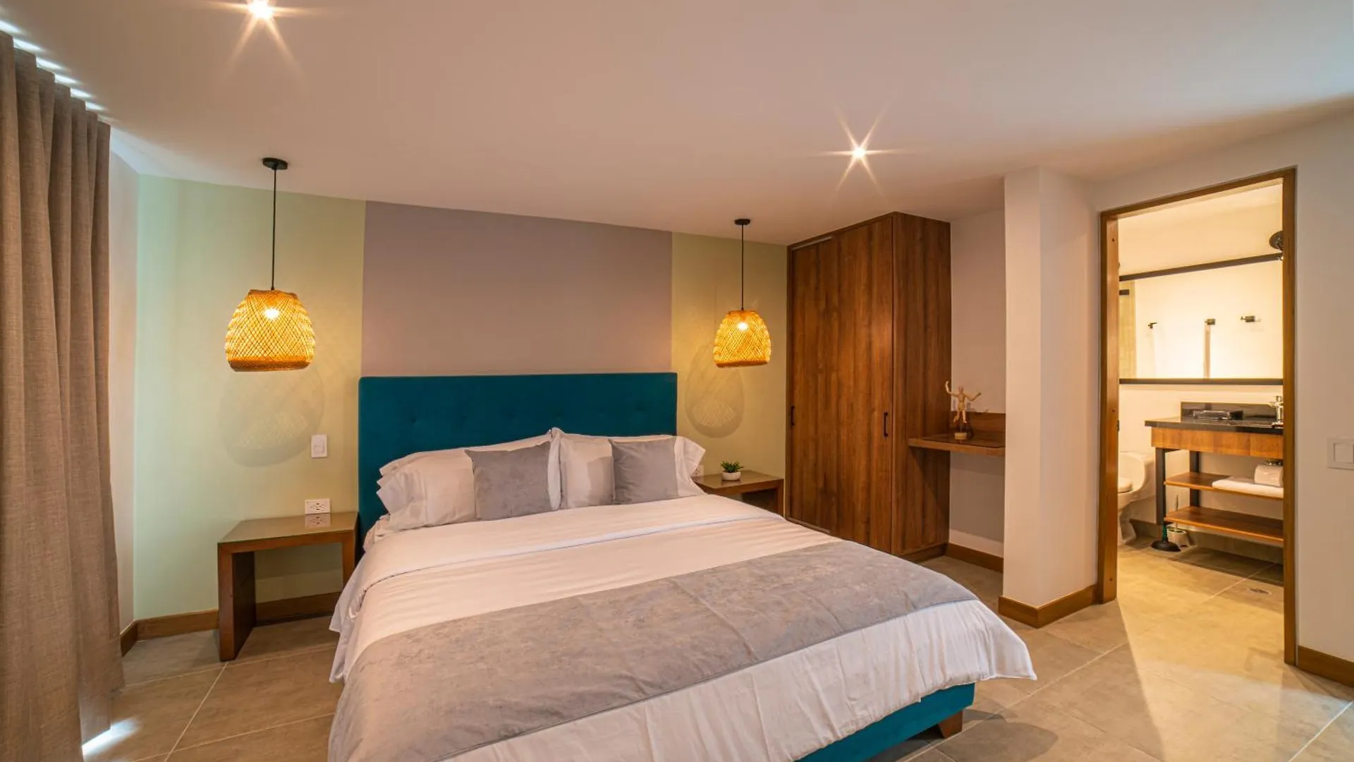 Ere Centenario Luxury Suites Cali 0*,  Colombia